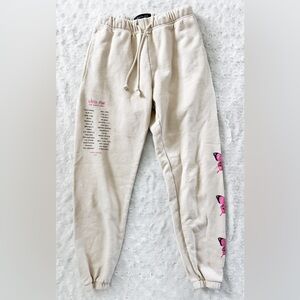 WHITE FOX World Tour Butterfly Cream Jogger Sweatpants